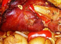 Pernil  Dore com Batatas Doces