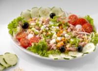 Salada de Batata com Atum, Abacaxi e Nozes