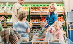 Supermercados podem limitar acesso s lojas e a venda de produtos